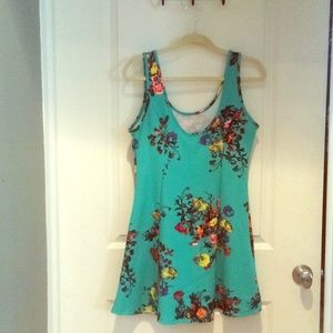 Mini dress, perfect for summer.